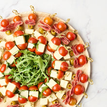 Cargar imagen en el visor de la galería, Platón de Bocaditos Antipasto
