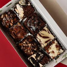 Cargar imagen en el visor de la galería, Caja de Brownies La Divinata