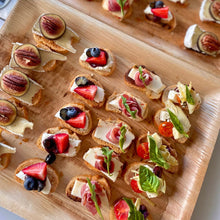 Cargar imagen en el visor de la galería, Crostinis - Platón Grande