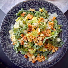 Cargar imagen en el visor de la galería, La Pizza de Corazón - Valentine's Edition