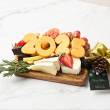 Cargar imagen en el visor de la galería, La Tabla de Queso Gourmet Año Nuevo 2025