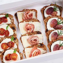 Cargar imagen en el visor de la galería, Box de Crostinis