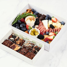 Cargar imagen en el visor de la galería, Regalo de Box Gourmet de Quesos y Caja de Brownies