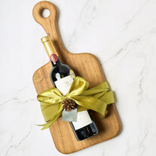 Cargar imagen en el visor de la galería, Regalo Tabla de Parota y Vino