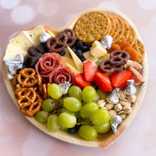 Cargar imagen en el visor de la galería, La Tabla de Queso Gourmet en Corazón