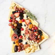 Cargar imagen en el visor de la galería, La Tabla de Queso Gourmet Pino Navideño
