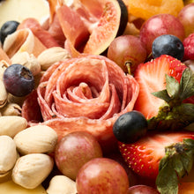 Cargar imagen en el visor de la galería, La Tabla de Queso Gourmet Pino Navideño