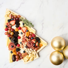 Cargar imagen en el visor de la galería, La Tabla de Queso Gourmet Pino Navideño
