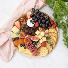Cargar imagen en el visor de la galería, La Tabla de Queso Gourmet - MOM Edition