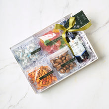 Cargar imagen en el visor de la galería, Detalle Mini Vino y Botanas