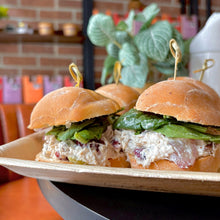 Cargar imagen en el visor de la galería, Platón de Marinita Premium