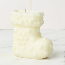 Cargar imagen en el visor de la galería, Vela Bota Navideña Milky Co. - envío nacional