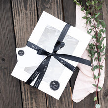 Cargar imagen en el visor de la galería, Caja de Regalo