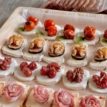 Cargar imagen en el visor de la galería, Crostinis - Platón Grande