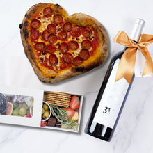 Cargar imagen en el visor de la galería, La Pizza de Corazón - Valentine&#39;s Edition
